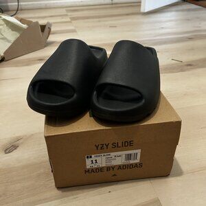 Onyx Yeezy Slides Brand New Size 11
